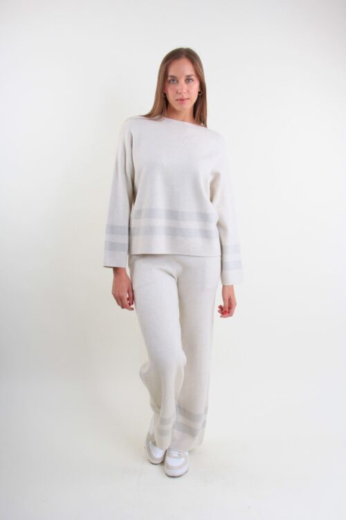 PANTALONI IN MAGLIA CON BANDE DI LUREX SUL FONDO