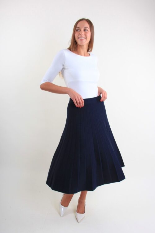 Alternative view of GONNA IN MAGLIA