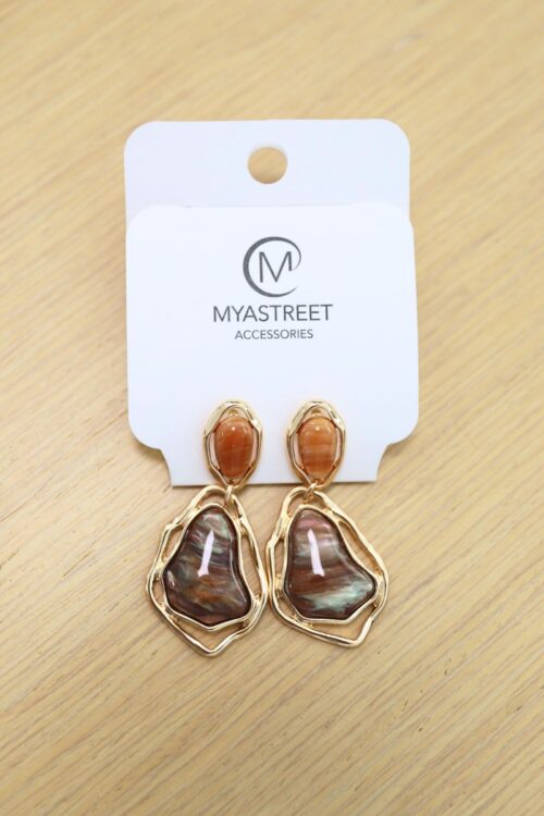 Alternative view of ORECCHINI PENDENTI CON PIETRA E CORNICE DORATA