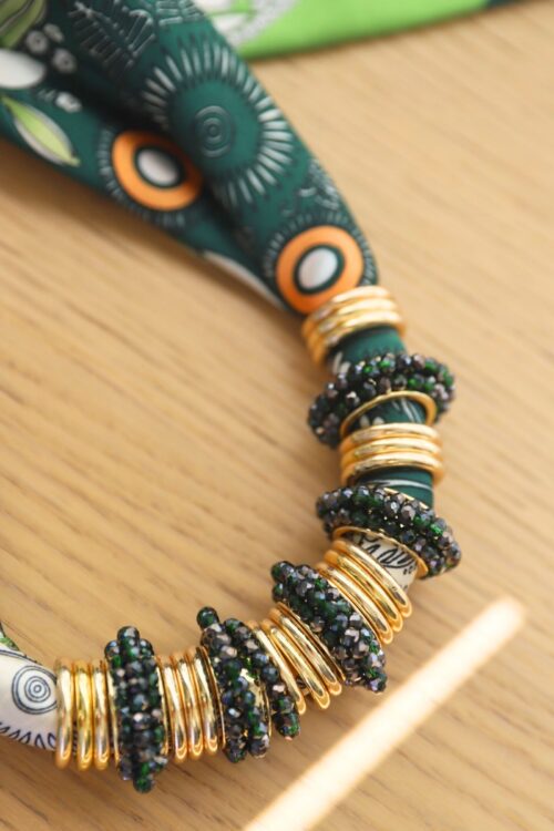 Alternative view of COLLANA FOULARD CON ANELLI LUMINOSI