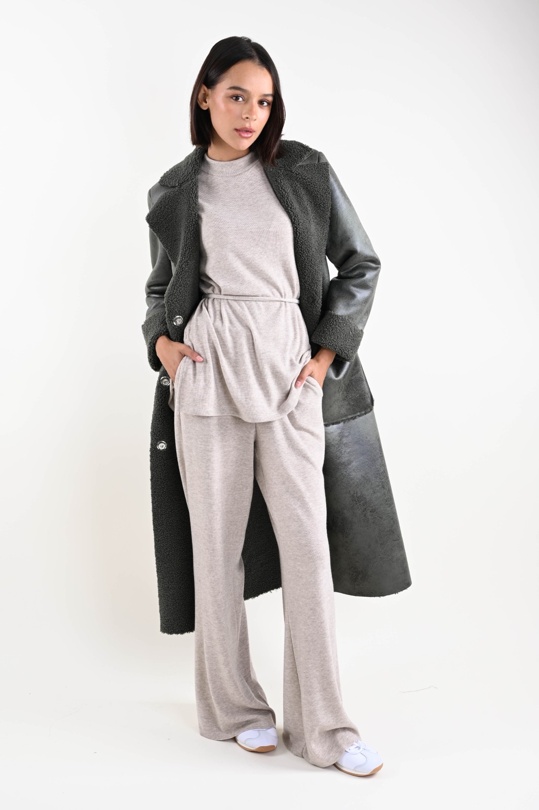 SHEARLING LUNGO IN ECOPELLE – Bild 7