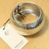 BRACCIALE RIGIDO MAXI CON SUPERFICIE LAVORATA A RILIEVO - Argento, TU