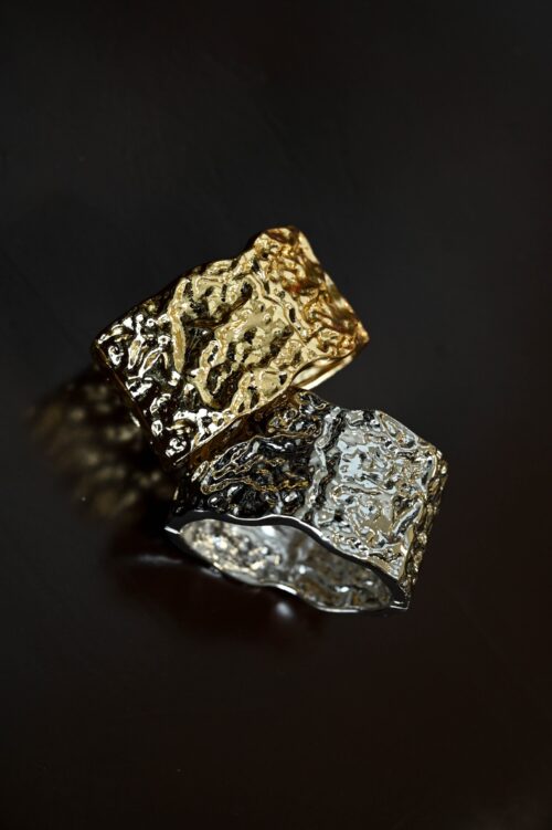 Alternative view of BRACCIALE RIGIDO EFFETTO MARTELLATO