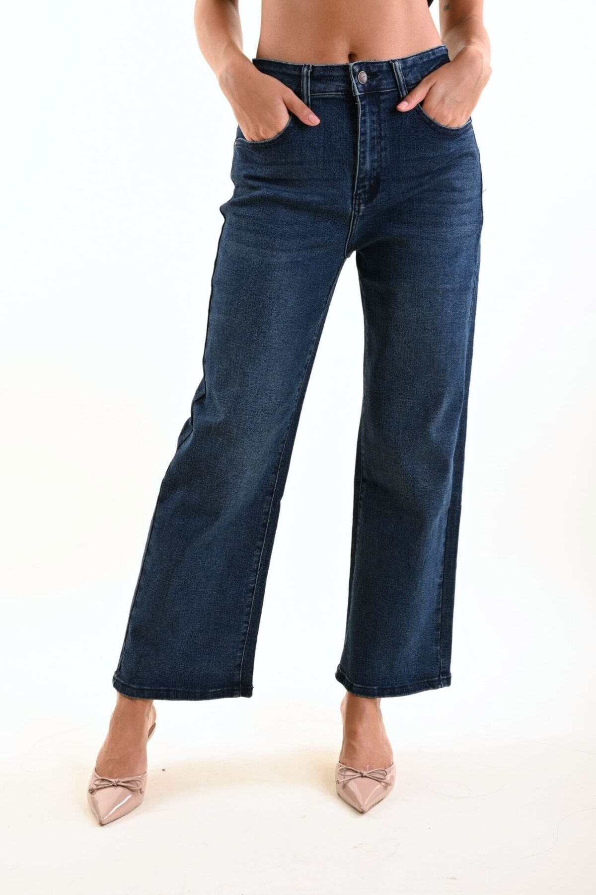 JEANS A GAMBA LARGA CROP