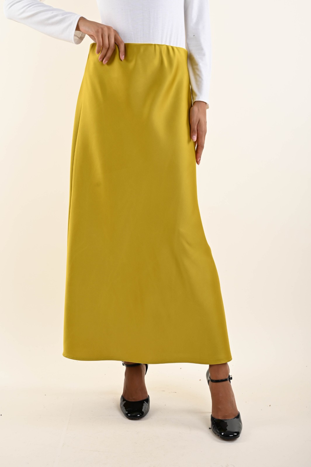 DSC_6557 GONNA MIDI SATIN - Öl, TU