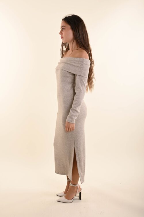 Alternative view of ABITO IN MAGLIA CON SCOLLO ALLA BARDOT