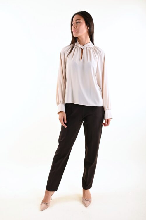 Alternative view of PANTALONI IN PUNTO MILANO