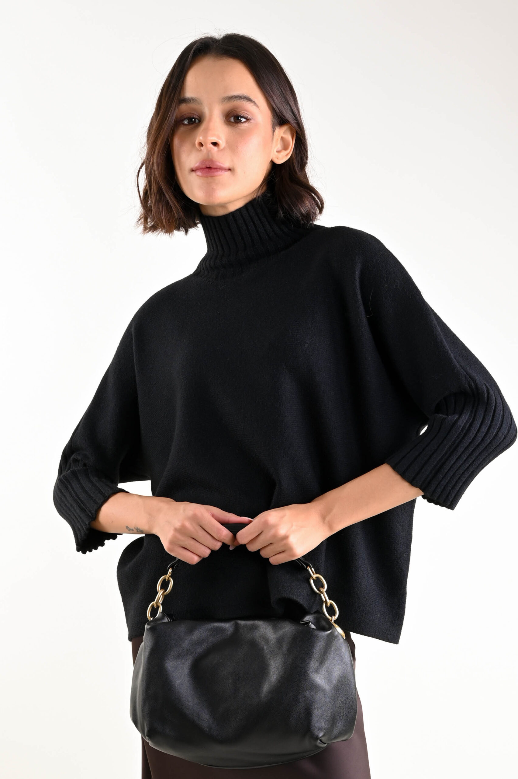 AL30706-90_NERO MAGLIA A COLLO ALTO CON MANICHE A 3/4 A COSTINE - Nero, TU