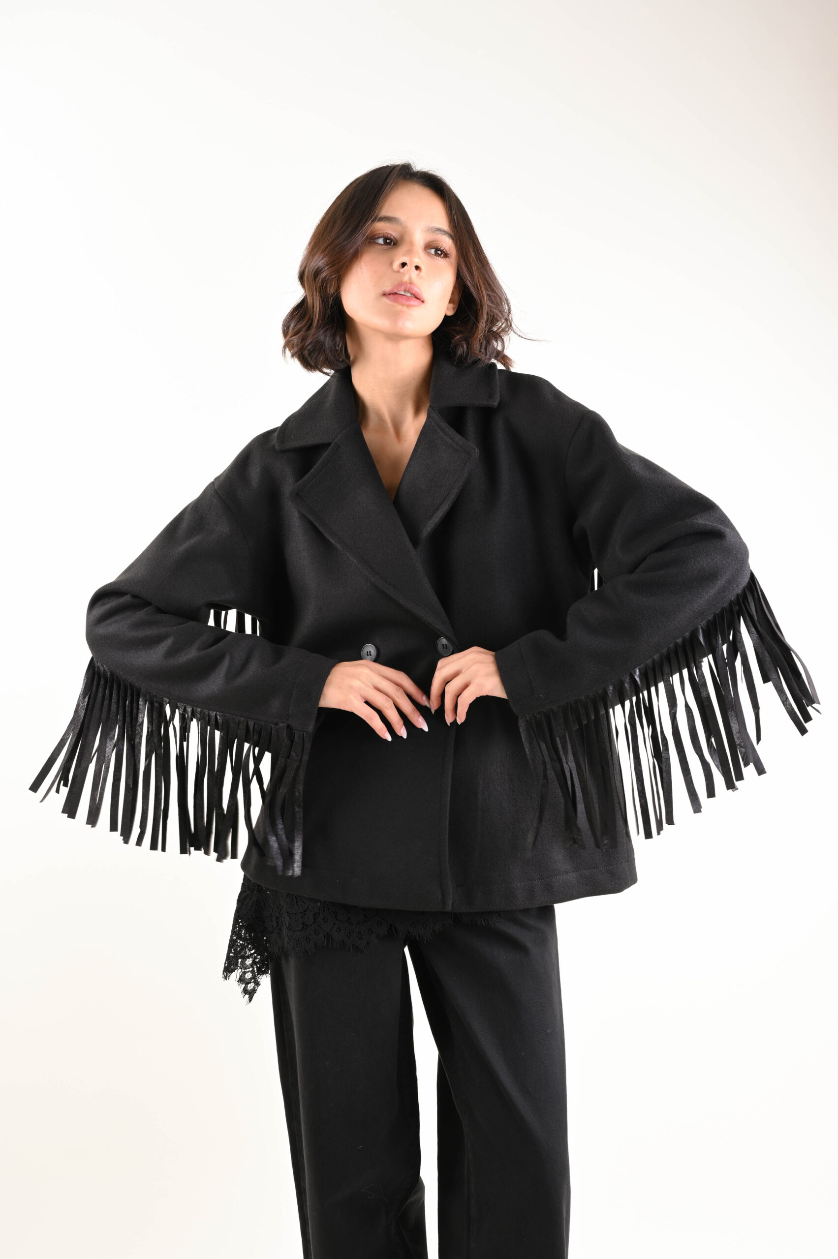 AM897-90_NERO GIACCA CON FRANGE SUL RETRO - Nero, TU