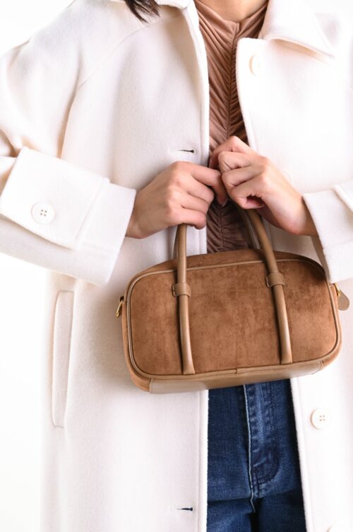 BAULETTO A MANO IN SUEDE CON DETTAGLI IN SIMILPELLE
