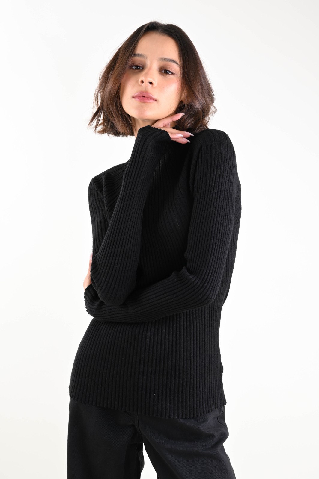 MAGLIA CON COLLO ALTO E TRASPARENZE - Image 3