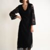 ABITO LUNGO IN PIZZO CON SCOLLO A V - Black, S/M