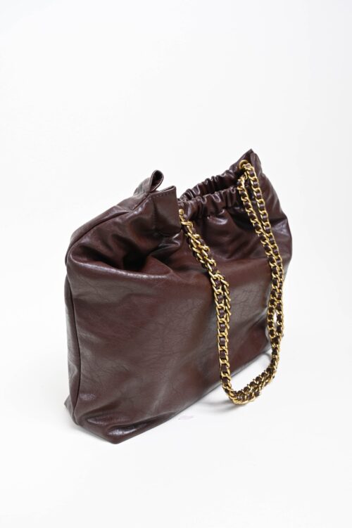 Alternative view of SHOULDER BAG IN SIMILPELLE LUCIDA CON MANICO A CATENA