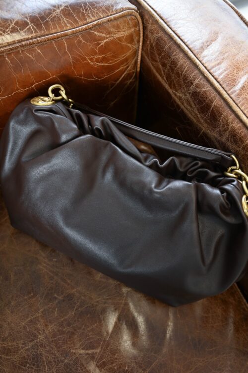 BORSA IN SIMILPELLE CON MANICO A CATENA - MEDIA