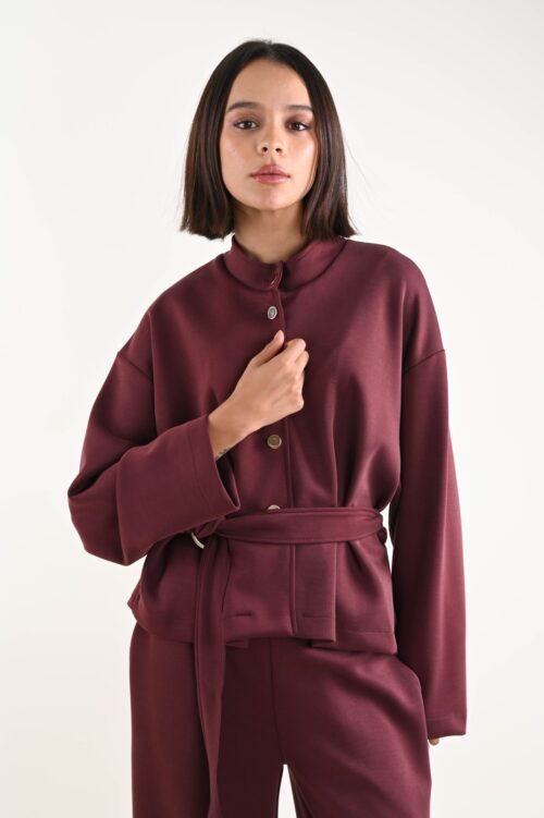 Alternative view of GIACCA CON BOTTONI DORATI E CINTURA IN VITA