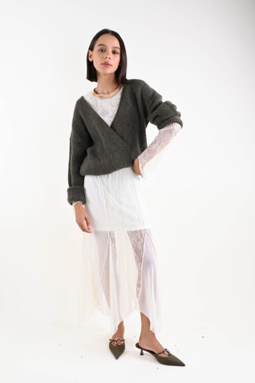 GONNA IN TULLE CON DETTAGLI IN PIZZO