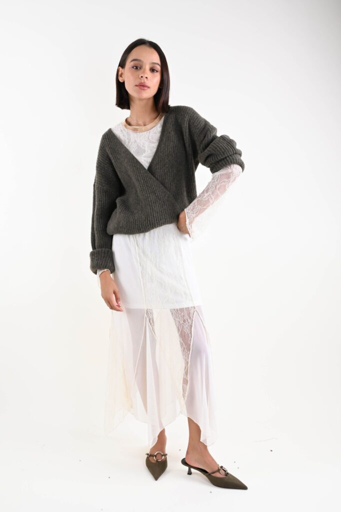 GONNA IN TULLE CON DETTAGLI IN PIZZO 