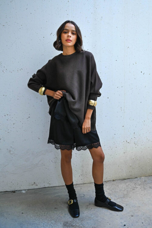 PANTALONCINI IN PIZZO E SATIN