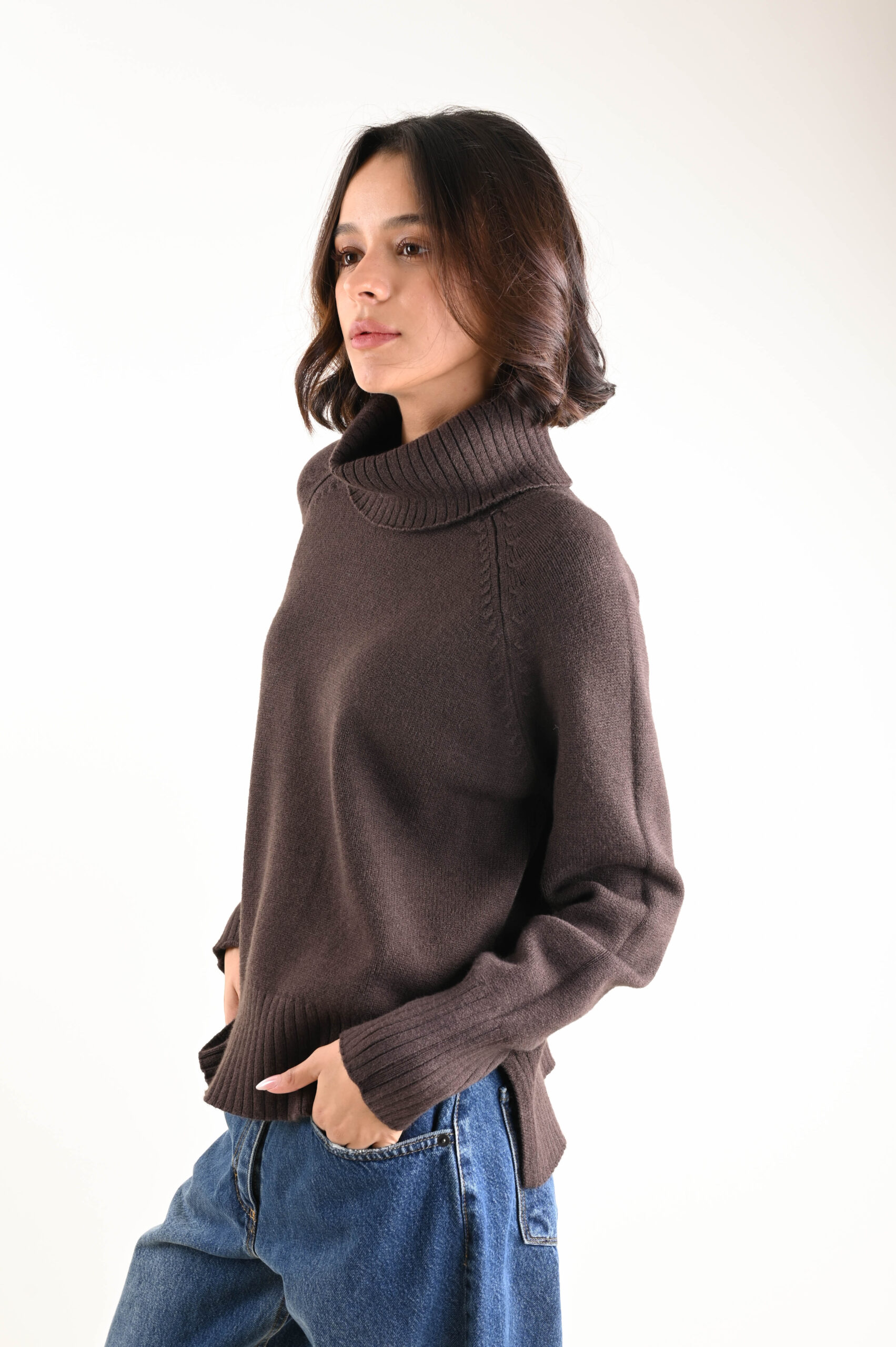 M9560-90_MORO MAGLIA CON COLLO A COSTINE - TU