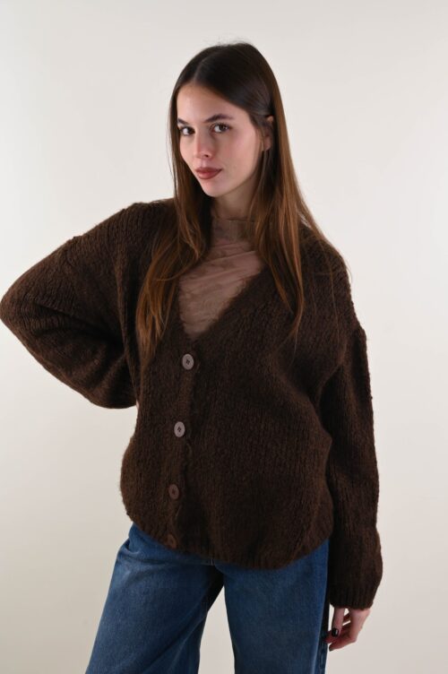 CARDIGAN A MAGLIA LARGA CON BOTTONI E VESTIBILITÀ MORBIDA