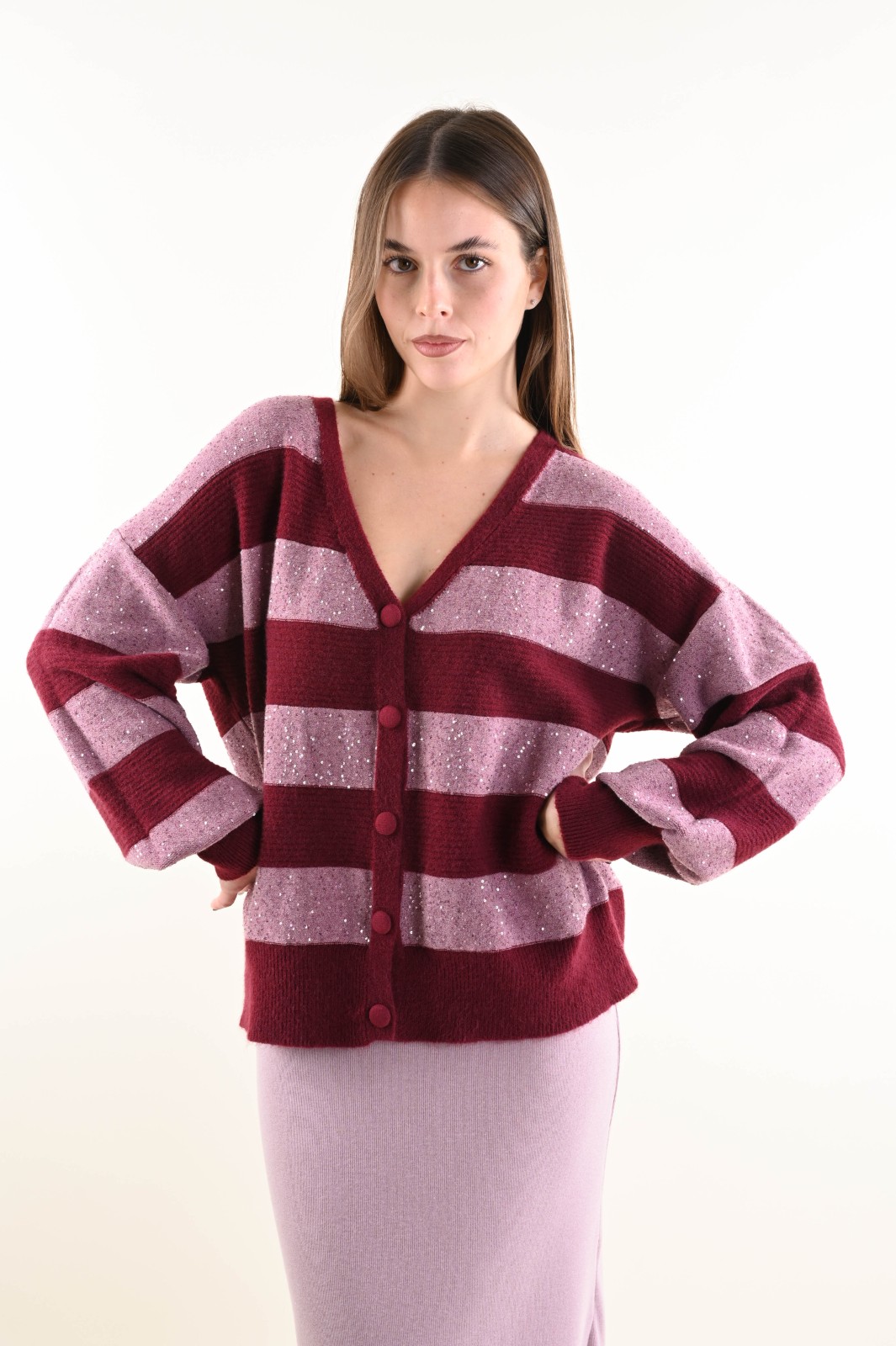 CARDIGAN A RIGHE CON FILO LUMINOSO