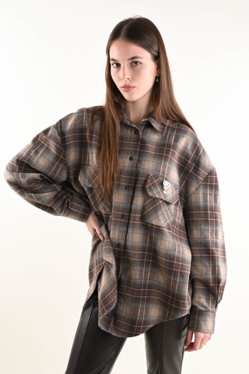 CAMICIA IN FANTASIA CHECK CON SPILLA DECORATIVA