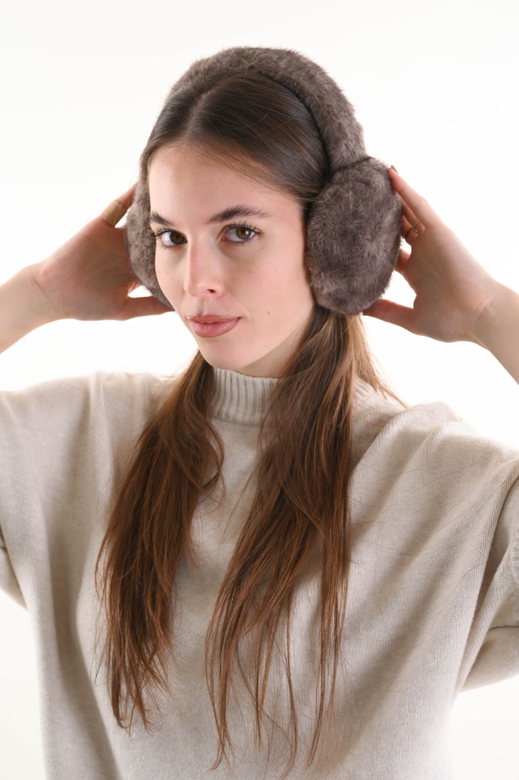 PARAORECCHIE EFFETTO PELLICCIA - Image 3