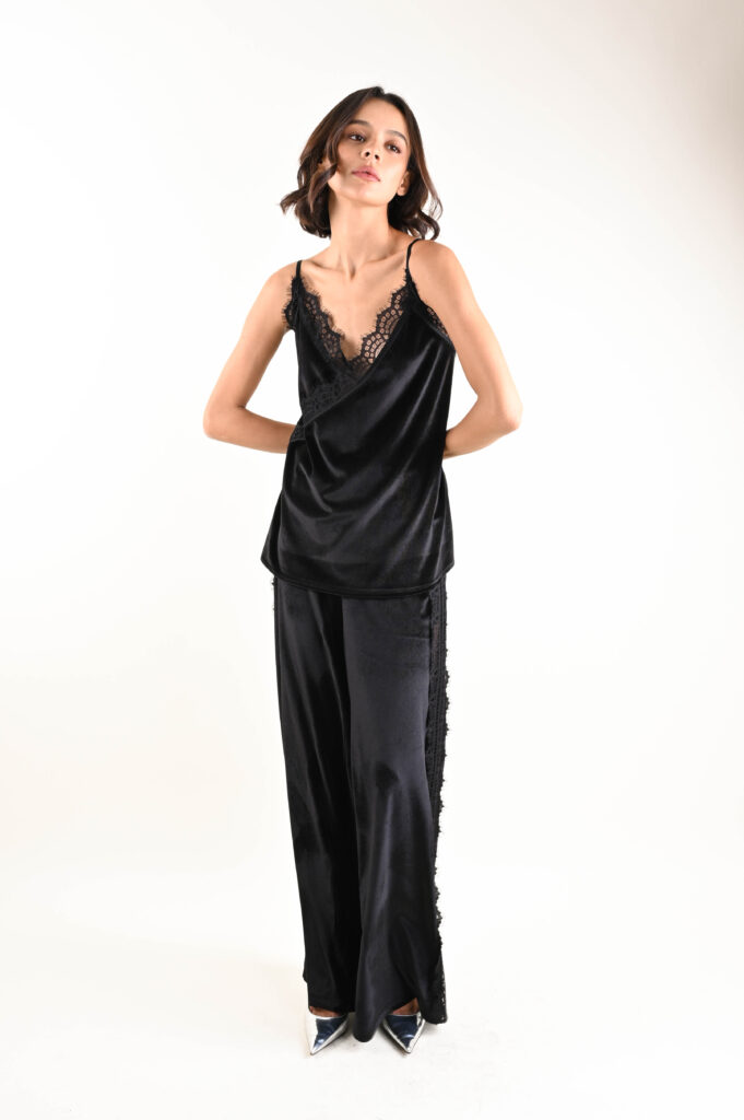 VELVET AND LACE TROUSERS 