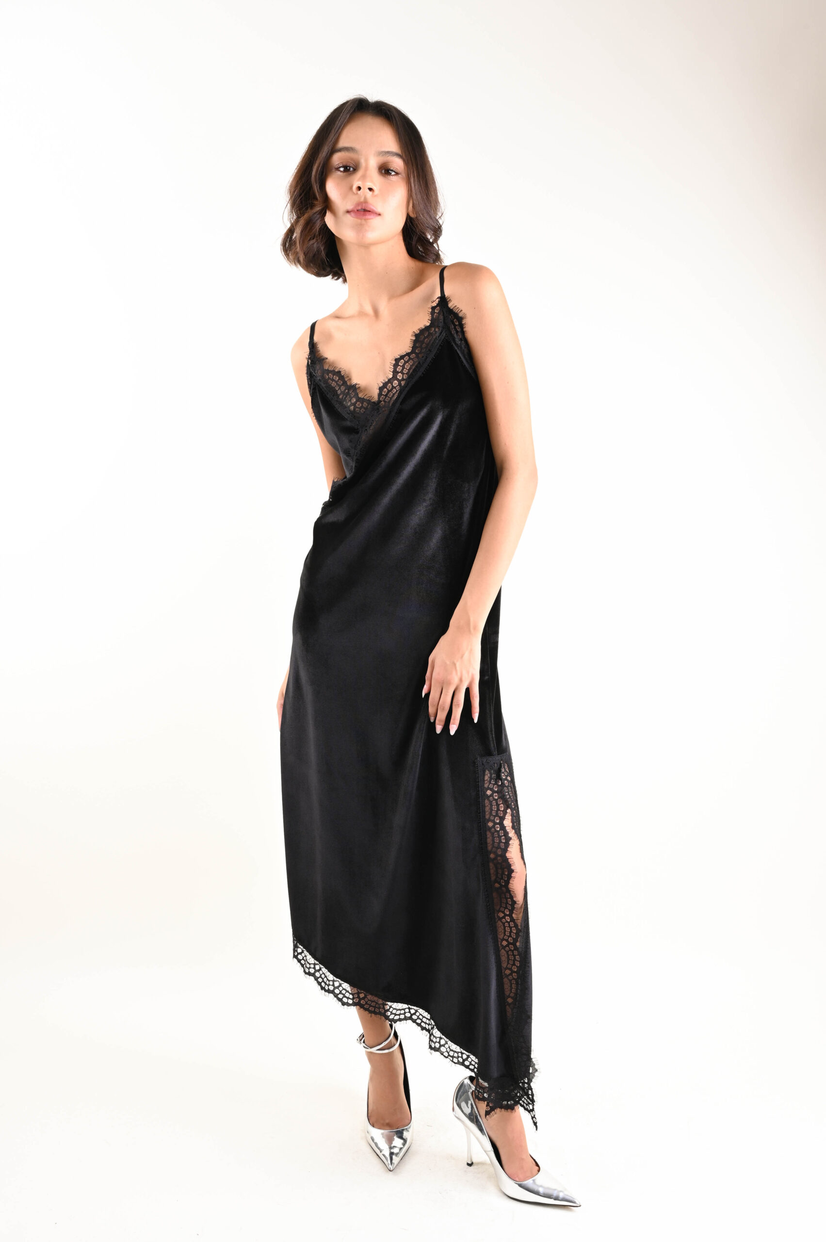 LM96106-90_NERO ABITO LUNGO IN VELLUTO CON PIZZO - Nero, TU