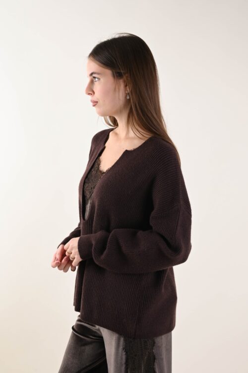 Alternative view of MAGLIA A COSTE CON SCOLLO A V PROFONDO