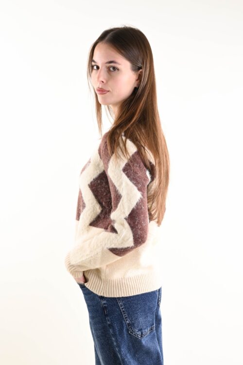 Alternative view of MAGLIA MORBIDA CON MOTIVO GEOMETRICO