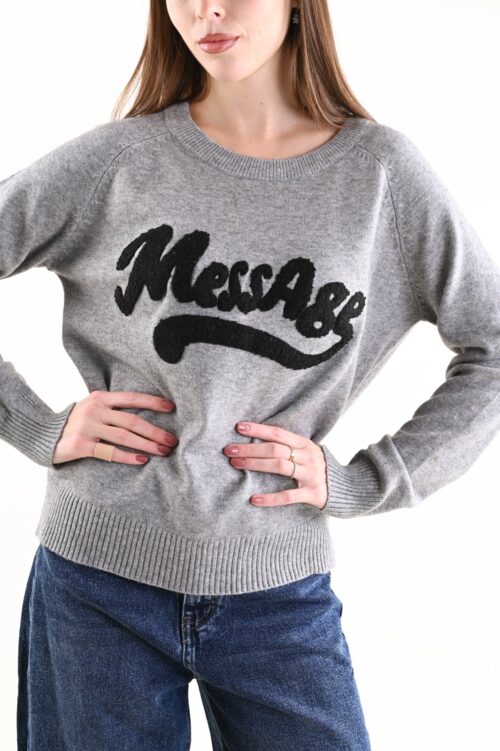 MAGLIA “MESS AGE” CON RICAMO IN RILIEVO