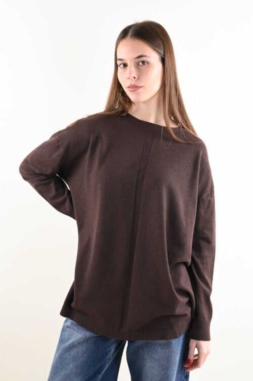 MAGLIA OVER CON CUCITURA CENTRALE