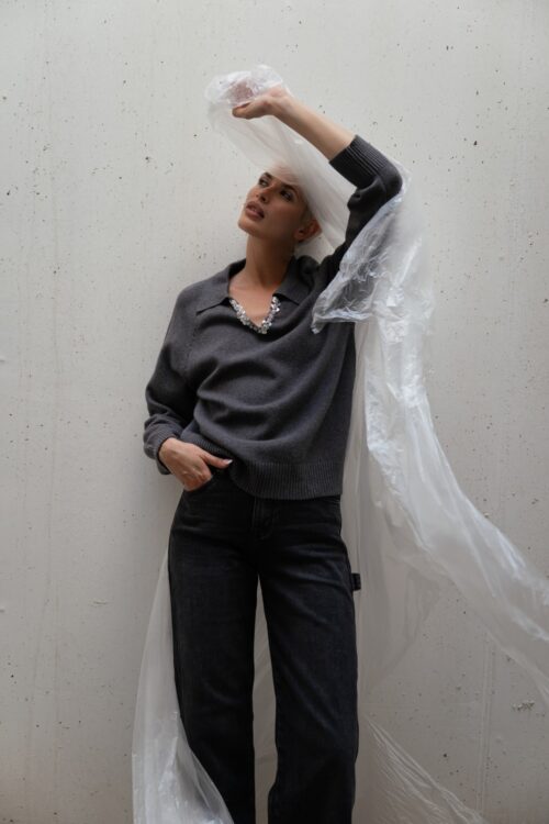 Alternative view of MAGLIA DONNA CON COLLETTO E SCOLLO GIOIELLO