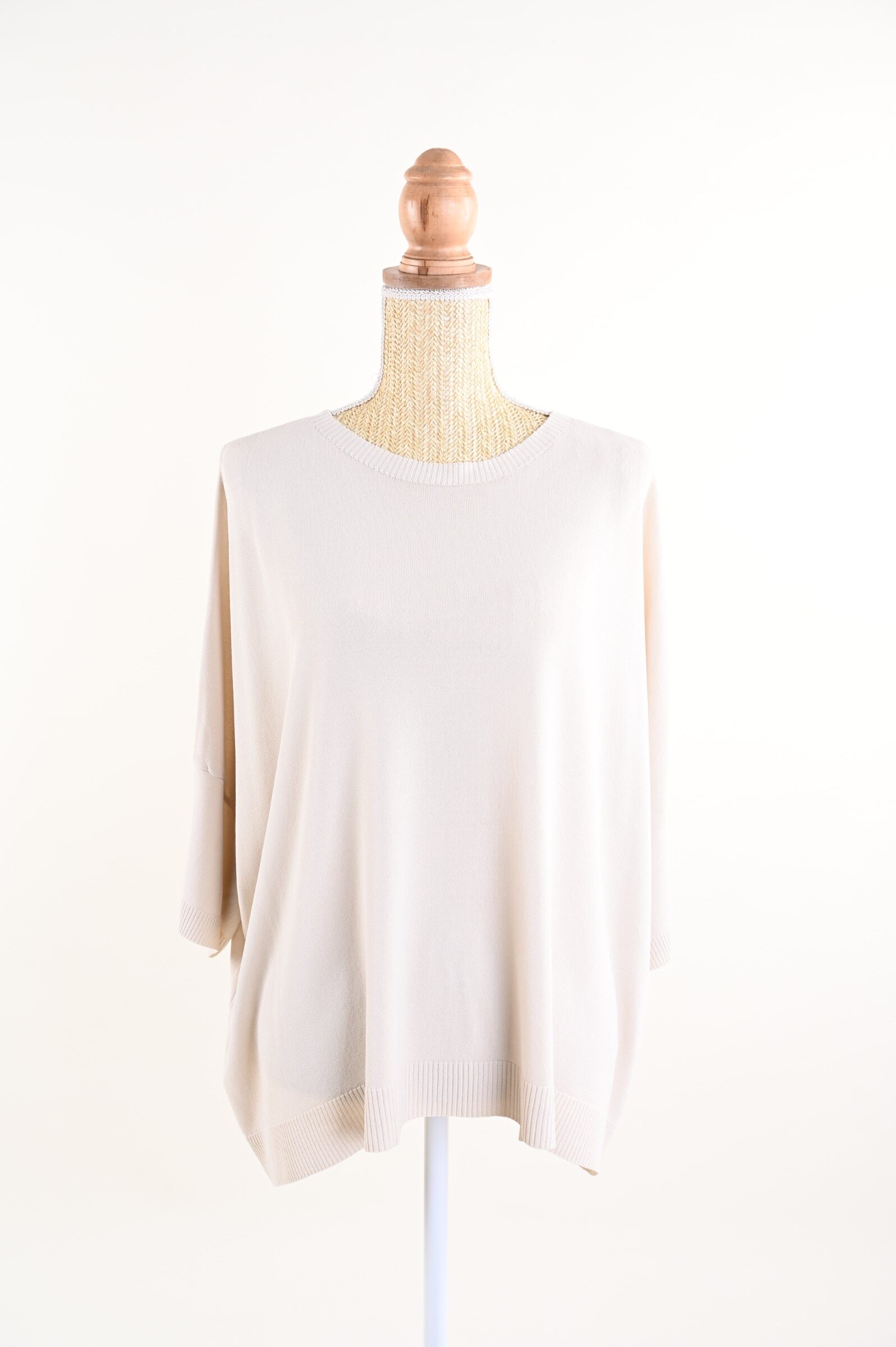 AL12435-06_BEIGE MAGLIA DONNA OVERSIZE CON SCOLLO GIROCOLLO - Beige, TU