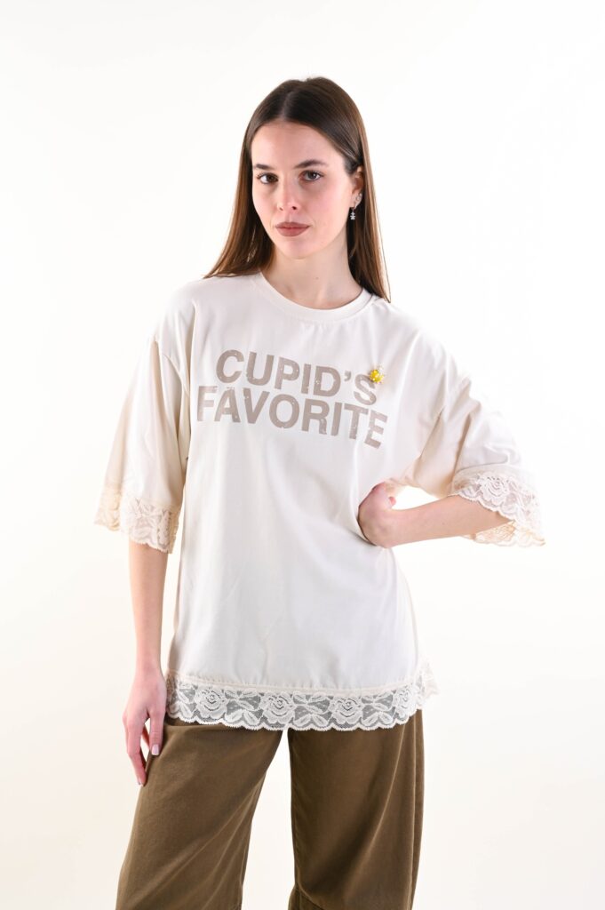 T-SHIRT CON INSERTI IN PIZZO 
