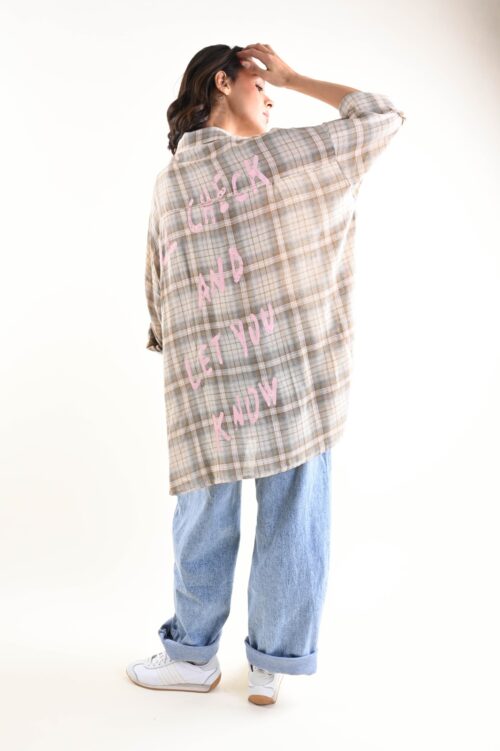 CAMICIA OVERSIZE IN COTONE A QUADRI CON SCRITTA