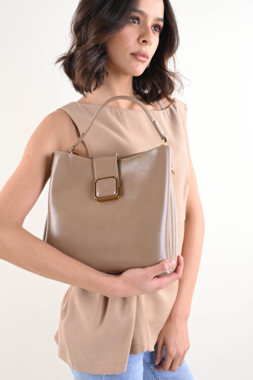 BORSA A MANO STRUTTURATA CON MANICO RIGIDO