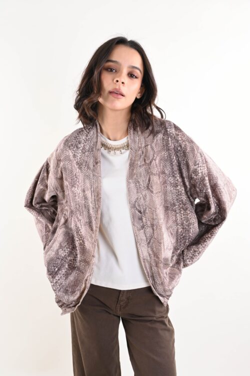 GIACCA PITONATA CON MANICHE ARRICCIATE ED ELASTICO SUL FONDO