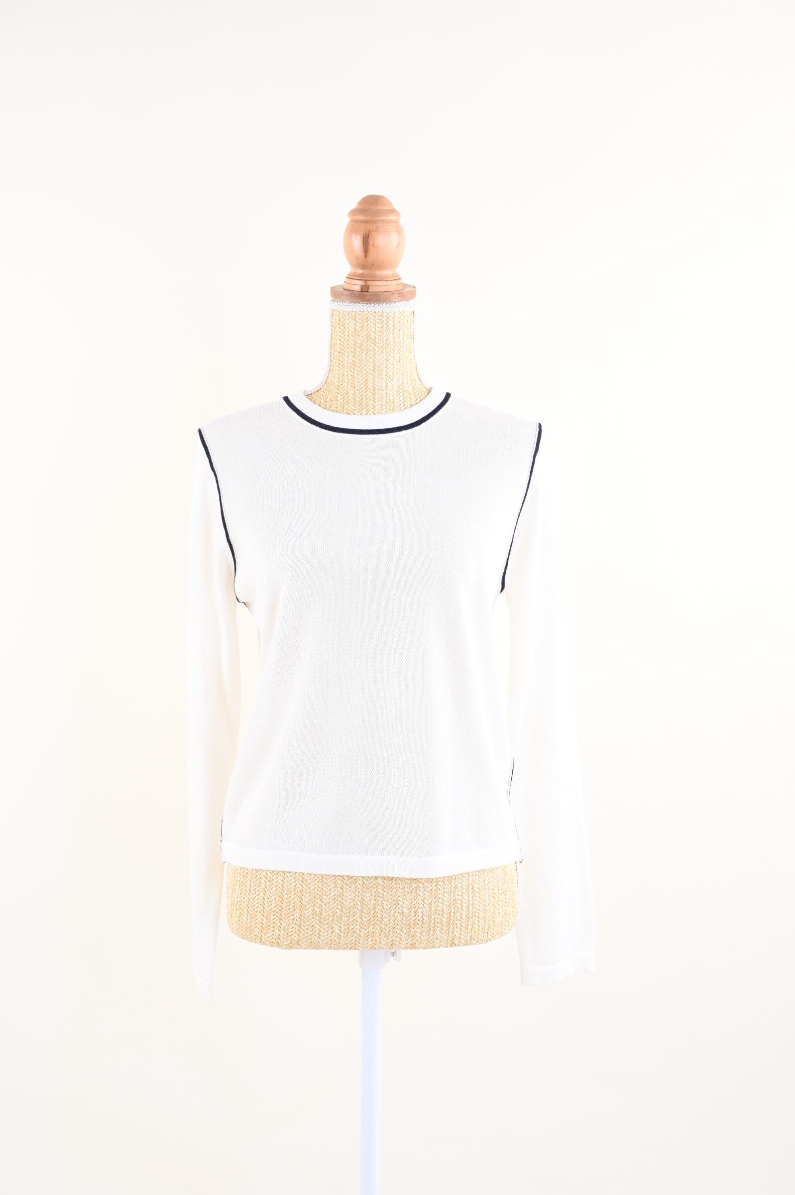 DSC_9969 MAGLIA LEGGERA A MANICHE LUNGHE CON PROFILI A CONTRASTO - Panna, TU