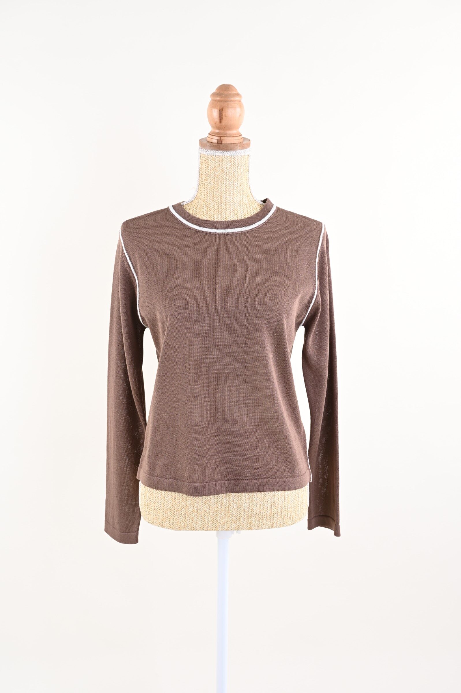 DSC_9976 MAGLIA LEGGERA A MANICHE LUNGHE CON PROFILI A CONTRASTO - Choco, TU