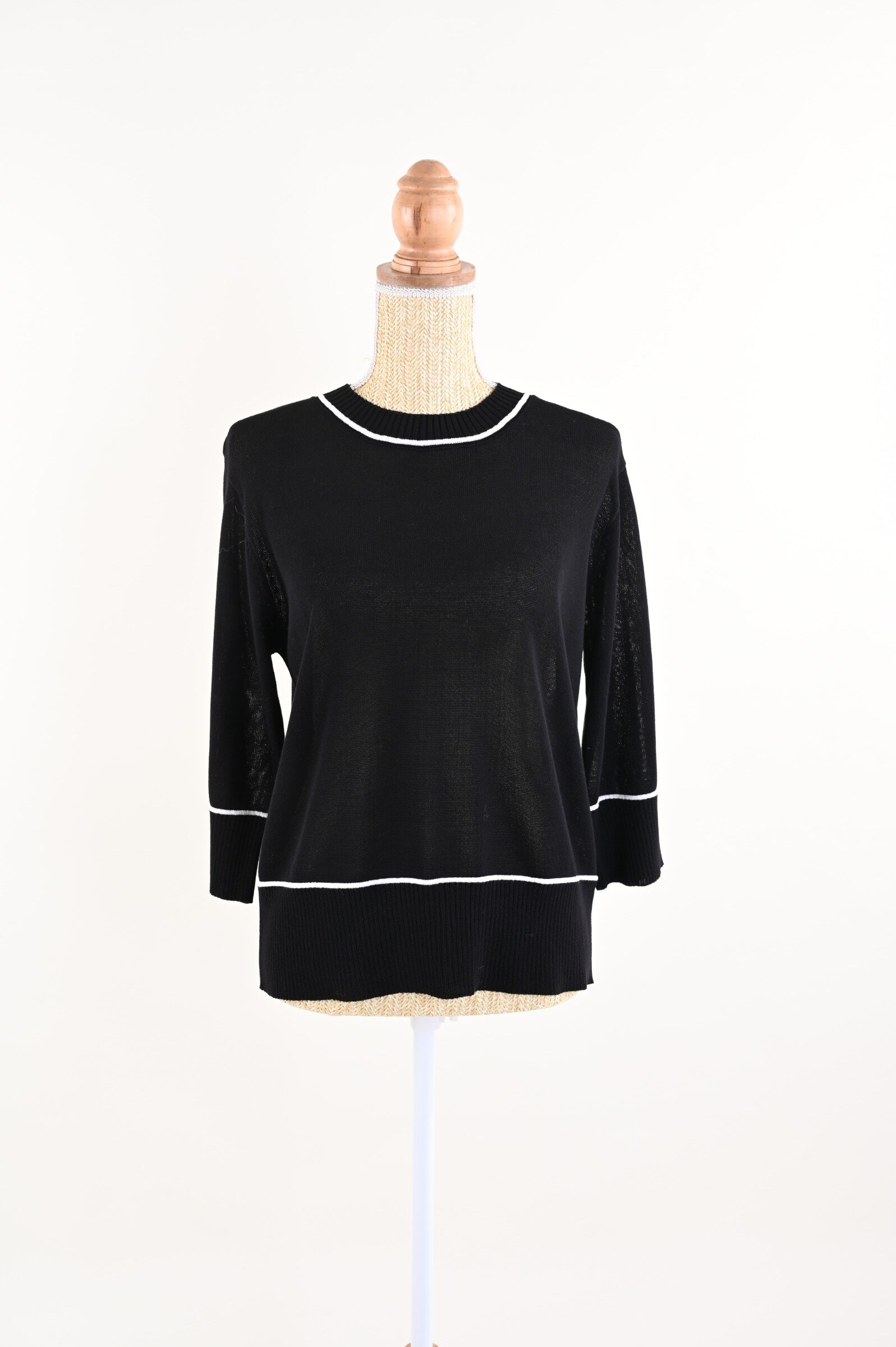 DSC_9986 MAGLIA PROFILI A CONTRASTO CON MANICHE A TRE QUARTI - Nero, TU