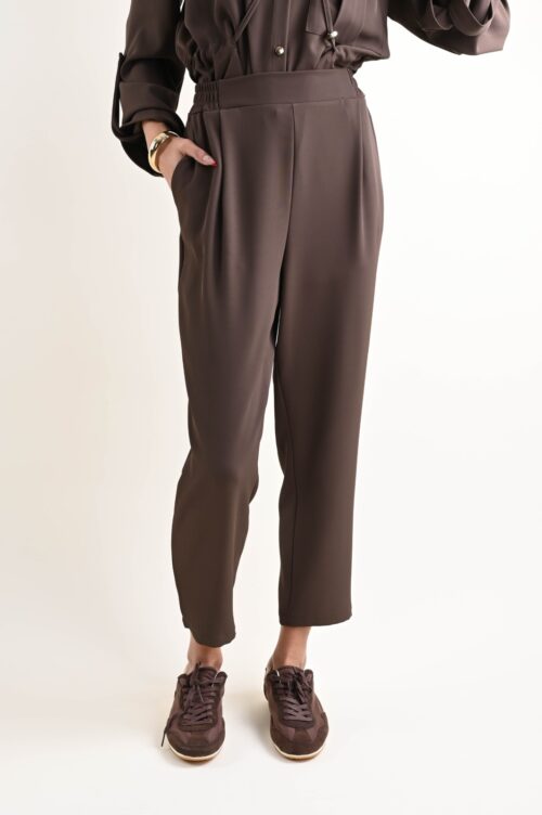 Alternative view of PANTALONI A SIGARETTA CON PINCES FRONTALI