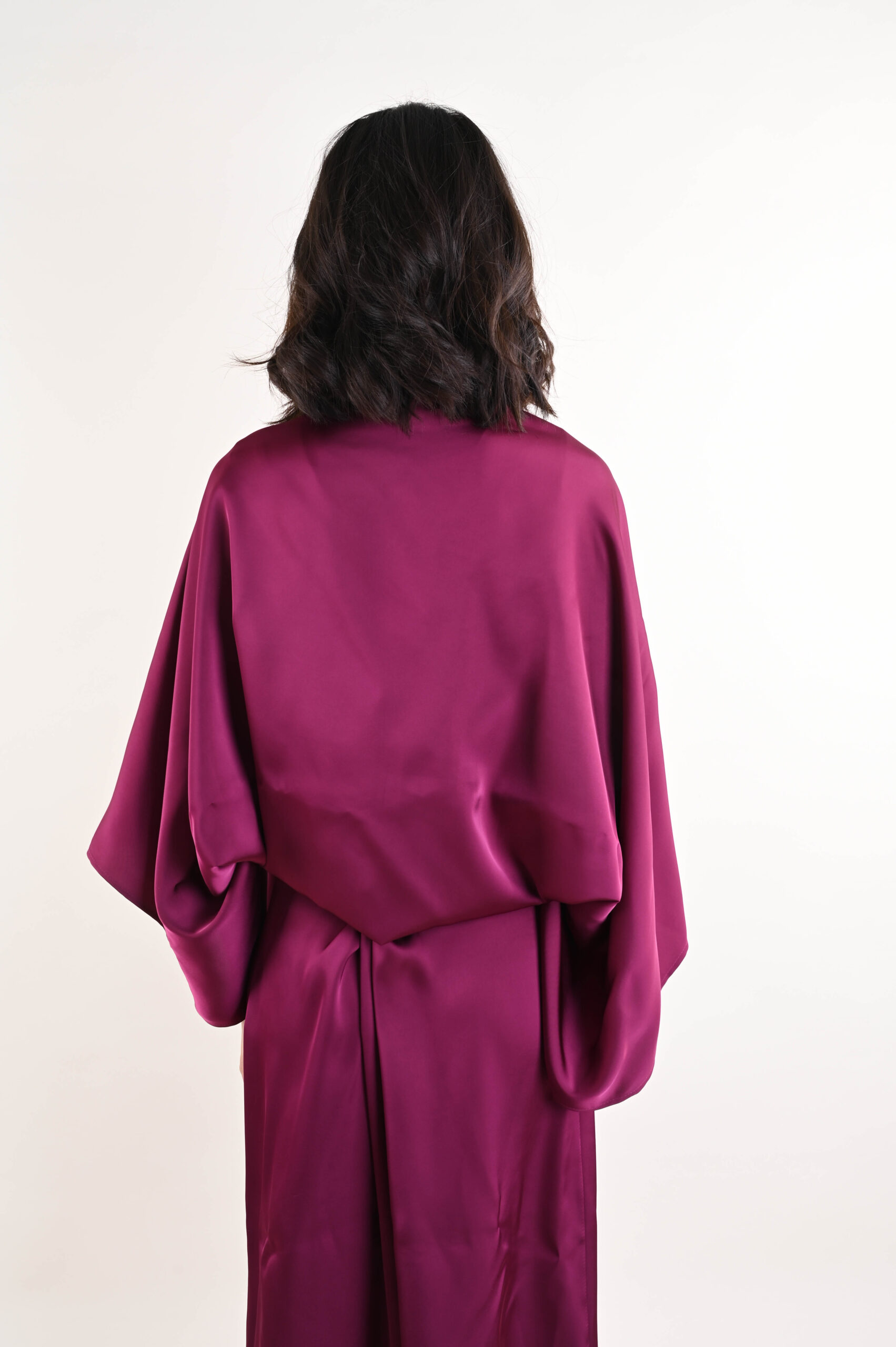 COPRISPALLE CON MANICHE AMPIE - immagine 4