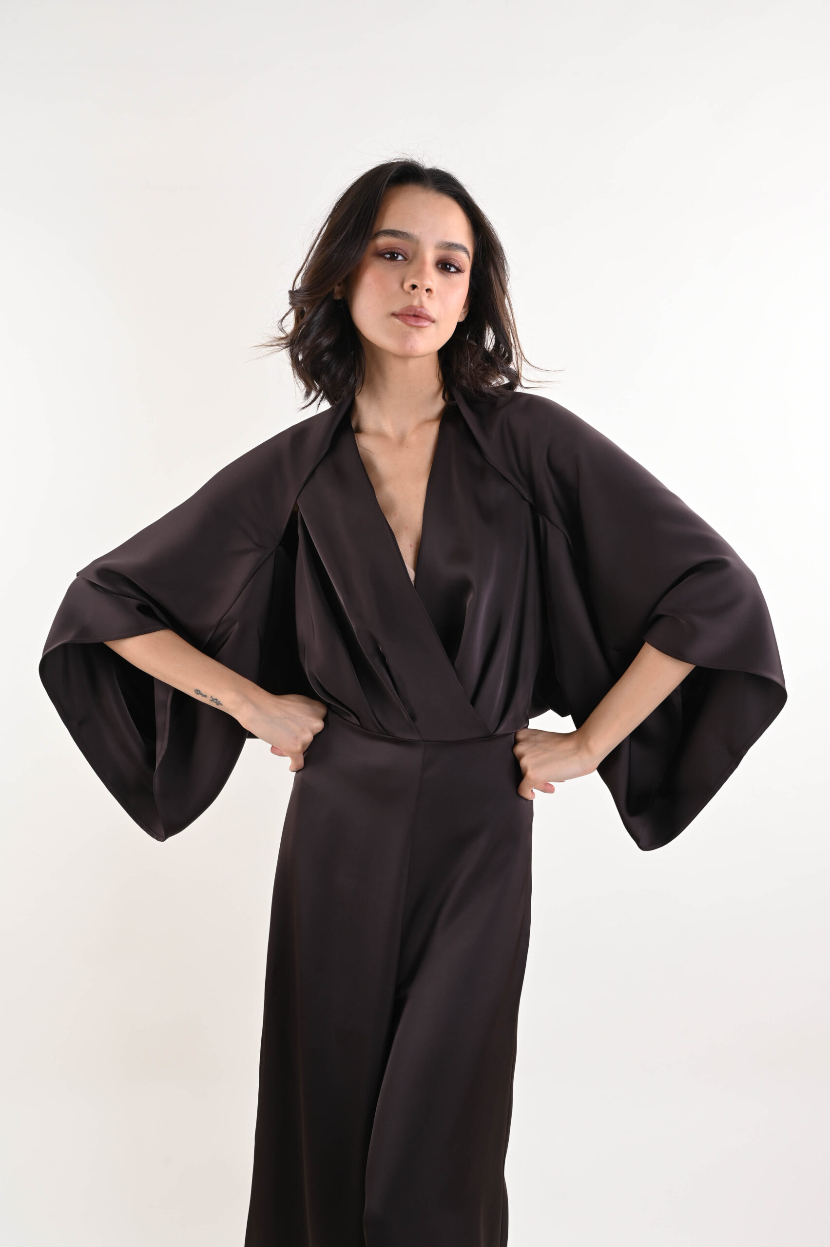 PKCP0706-06_MORO COPRISPALLE CON MANICHE AMPIE - Moro, TU