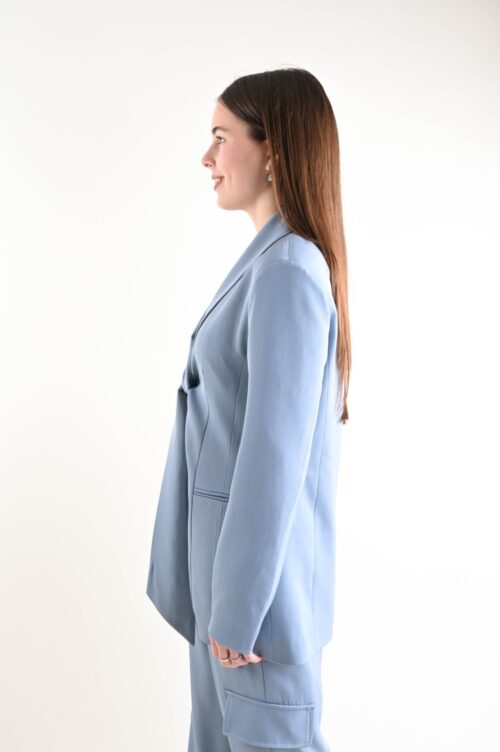 Alternative view of GIACCA CON REVERS SCIALLATO