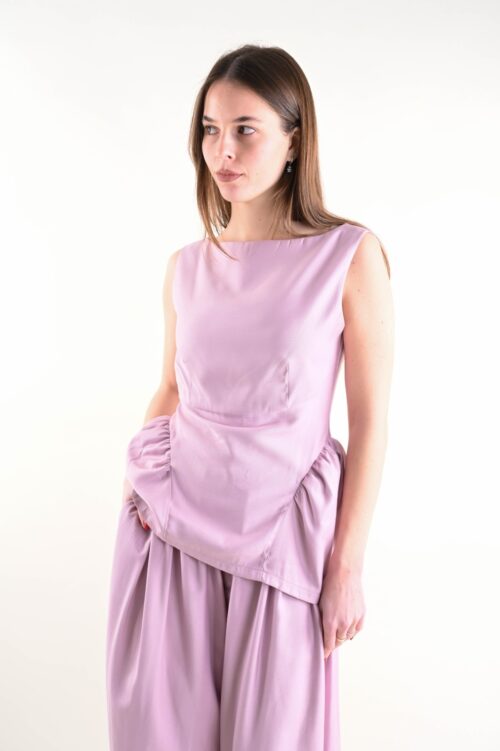 TOP SMANICATO CON DRAPPEGGIO LATERALE