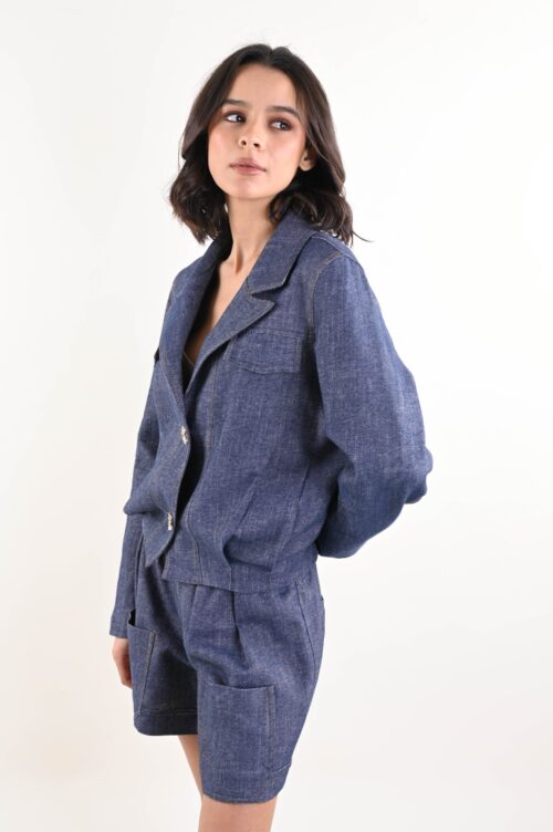 Alternative view of GIACCA DENIM STRUTTURATA CON BOTTONI DECORATIVI