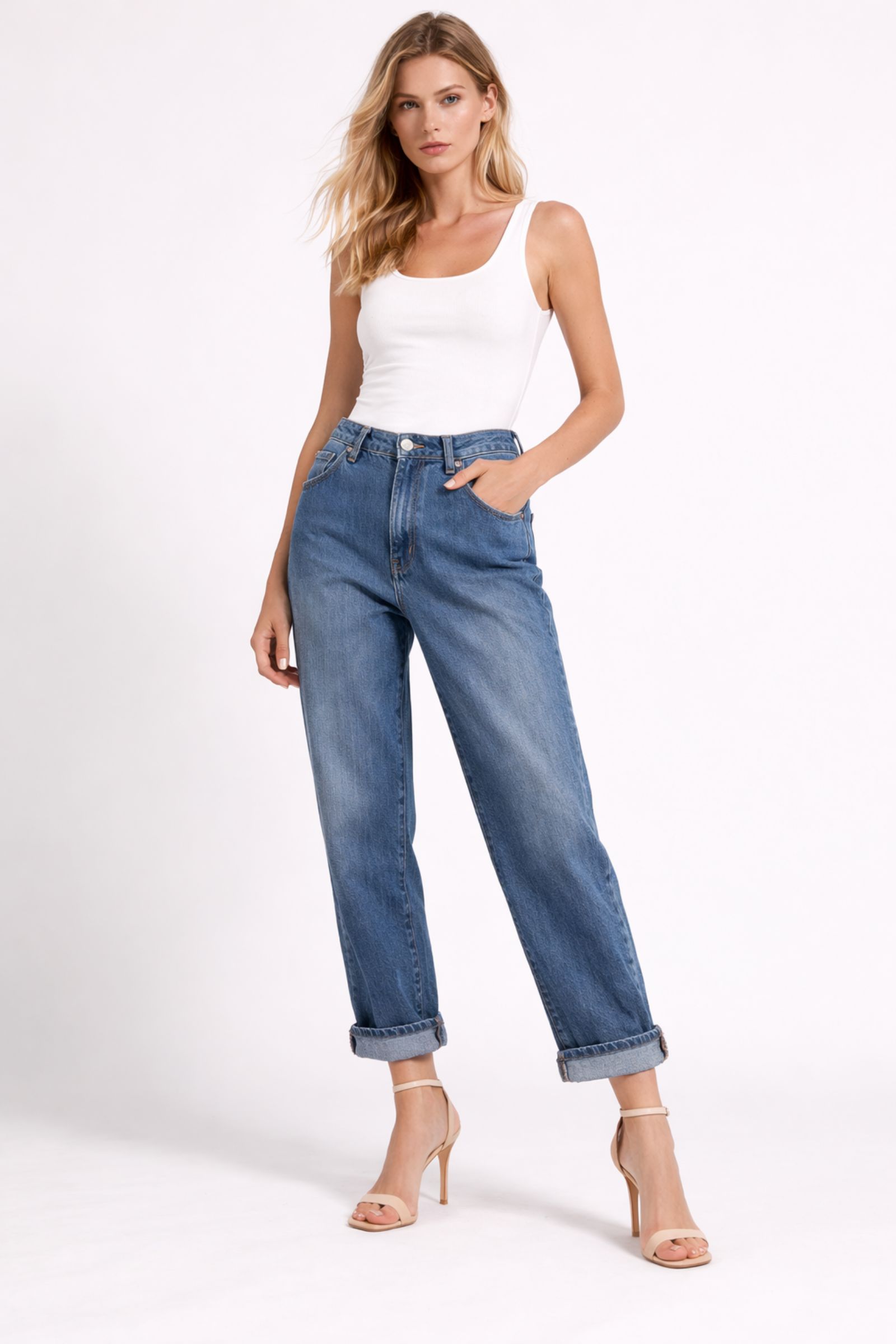 JEANS REGULAR CON RISVOLTO