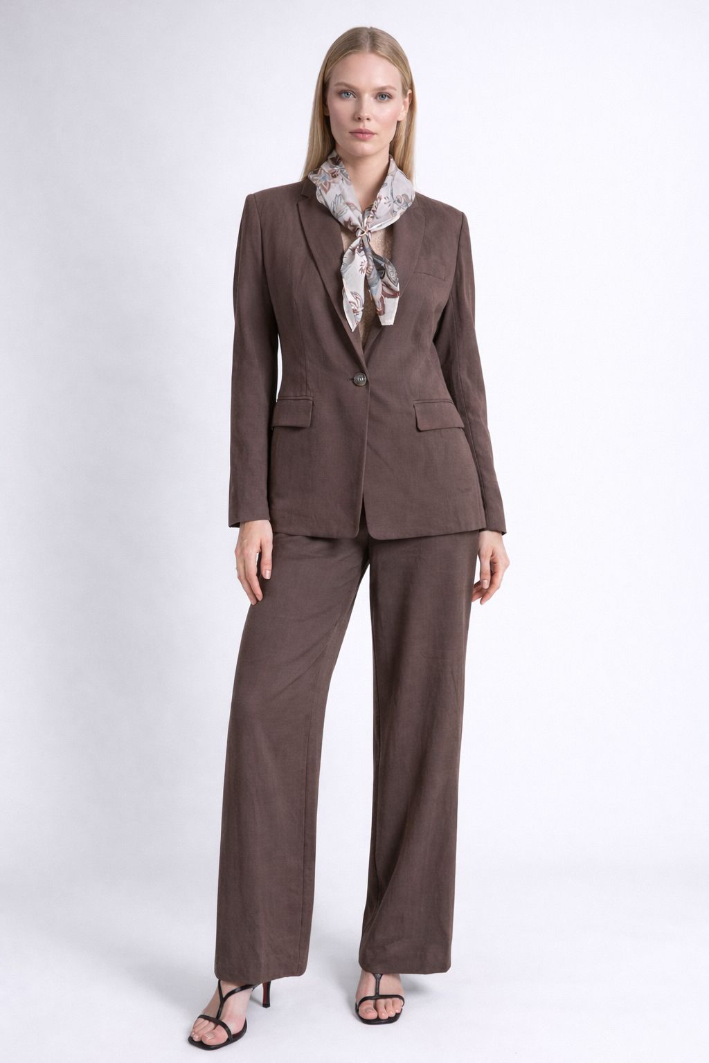 GIACCA CON FOULARD - immagine 3